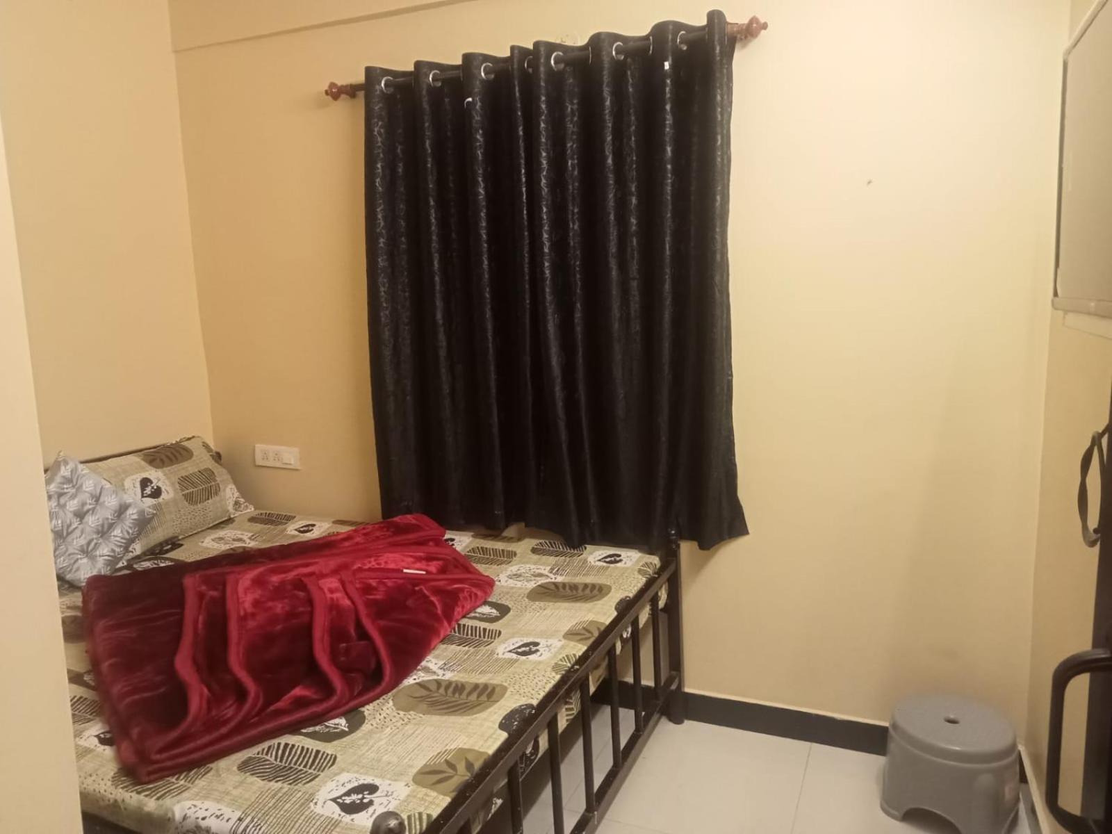 Hrs Budget Rooms 乌提 外观 照片